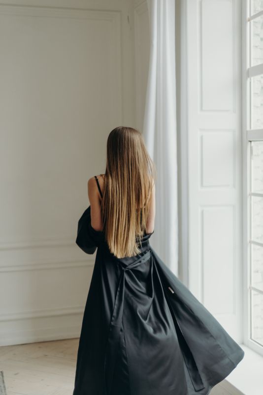 Женский халат, шелк Армани, черный, Serenade, модель 991-1Д